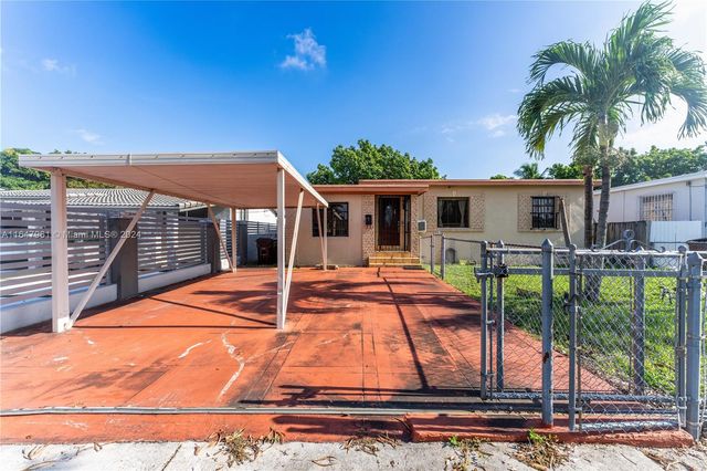 $575,000 | 739 West 30th Street | Hialeah