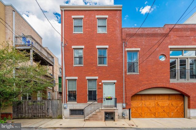 $534,900 | 883 North Opal Street | Francisville