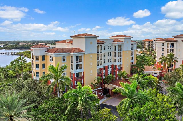 $3,200,000 | 500 Highway 1, Unit 201 | Jupiter Yacht Club