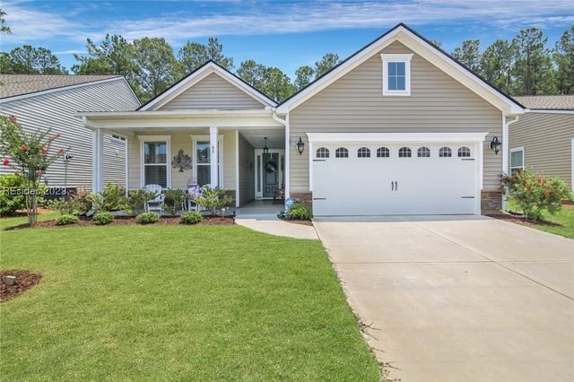 $599,000 | 65 Carolina Oaks Avenue | Bluffton