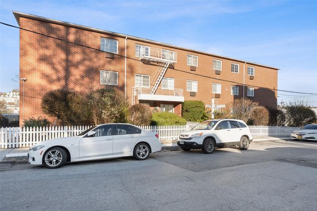 $2,400 | 31 Fero Street, Unit 3E | Nepperhan Heights