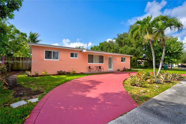 $729,900 | 10610 Southwest 203rd Terrace | Cutler Bay