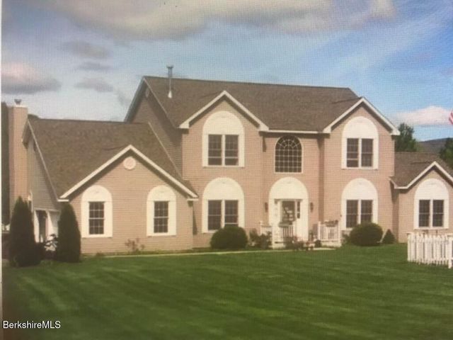 $620,000 | 867 Notch Road | Cheshire