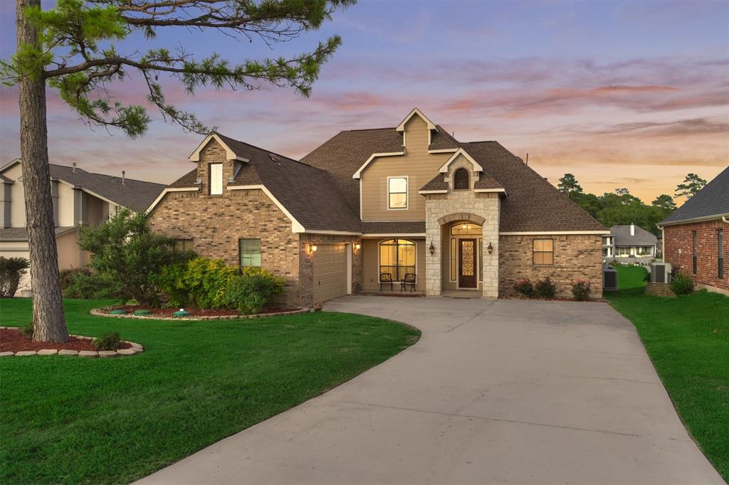 front view of house with a yard