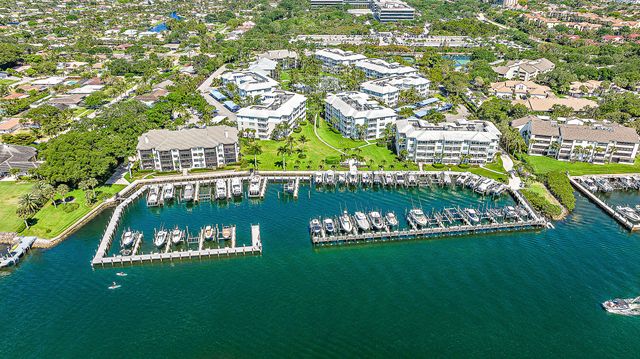 $1,500,000 | 424 Bay Colony Drive North | Bay Colony