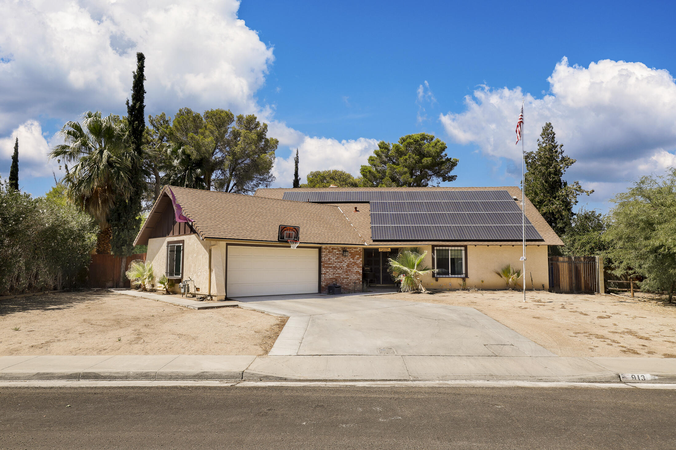 a view of a house with a outdoor space