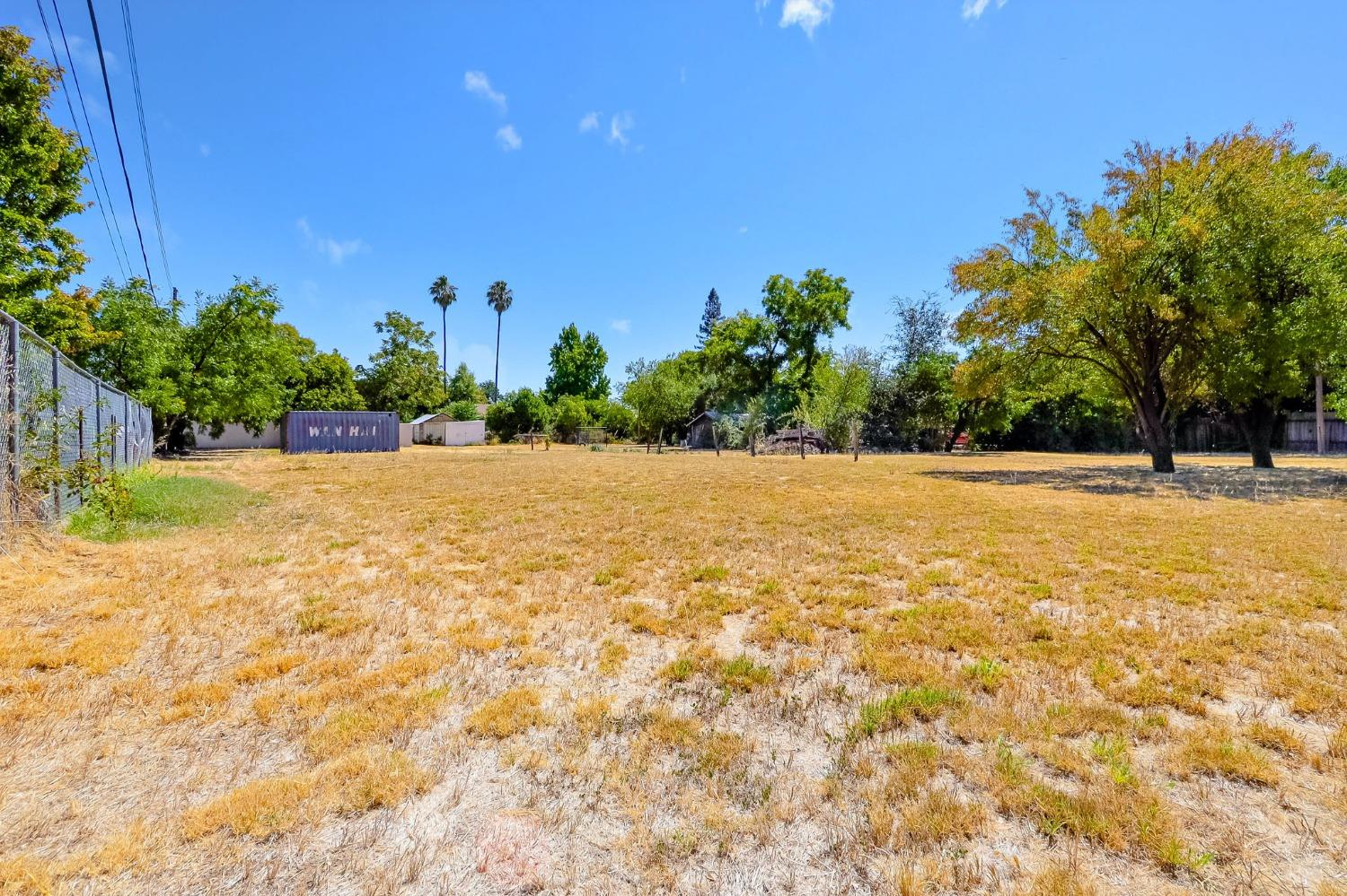 a view of an outdoor space and a yard