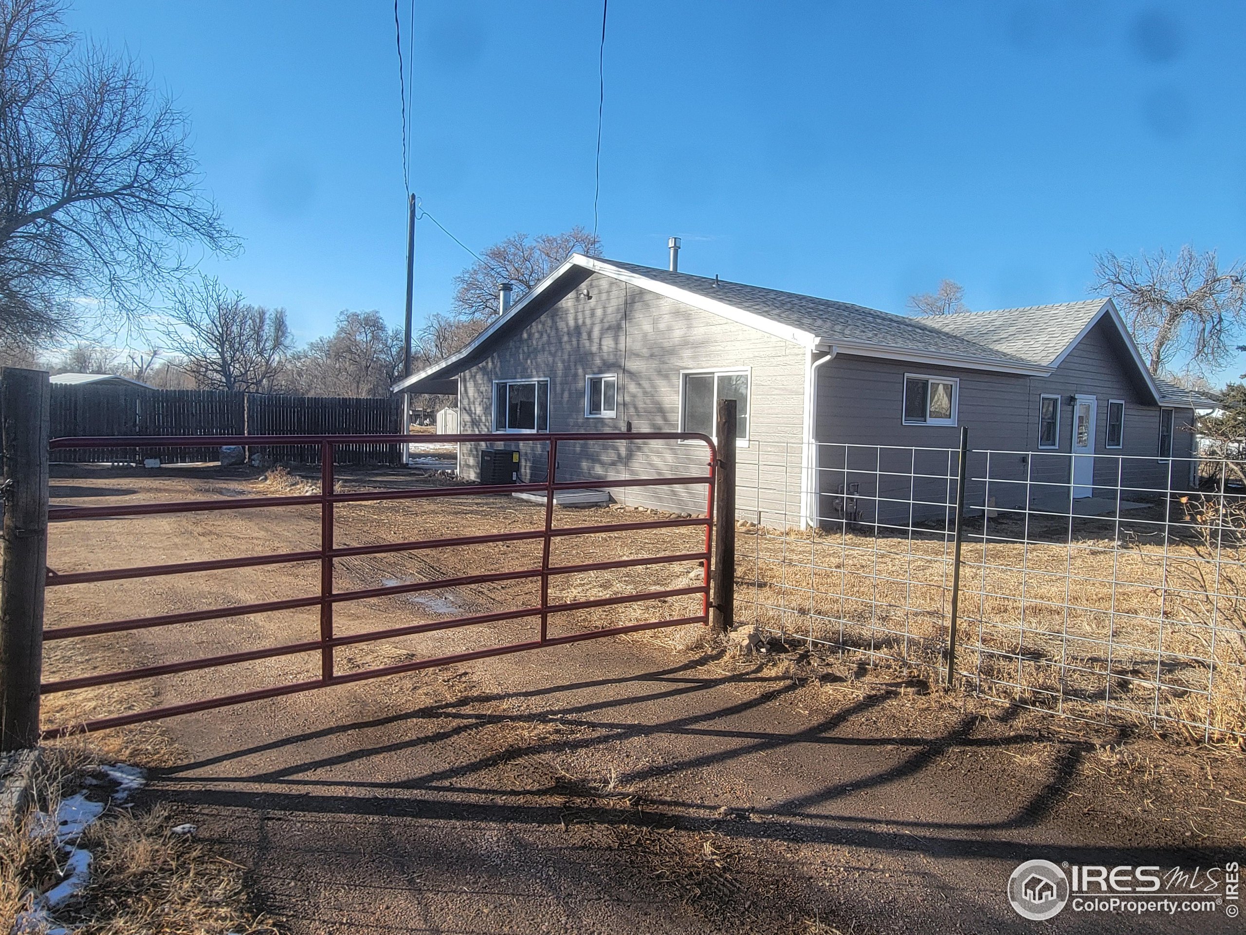 a view of a house with a garage