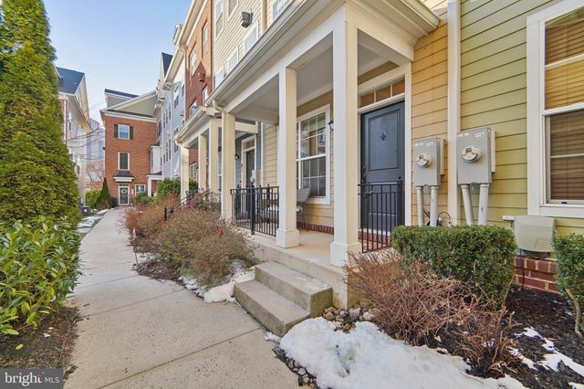 $527,500 | 63 Linden Place | Towson Manor Village