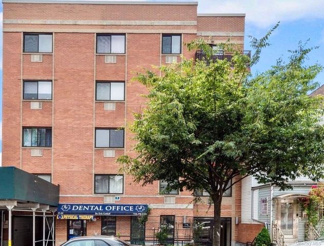 $668,000 | 37-59 61st Street, Unit 5B | Woodside