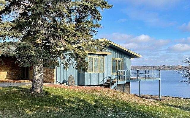 $699,900 | 17850 Cedar Park Loop | Dane Prairie Township - Otter Tail County