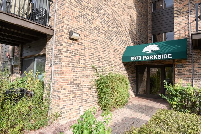 $225,000 | 8970 North Parkside Avenue, Unit 202 | Maine Township - Cook County