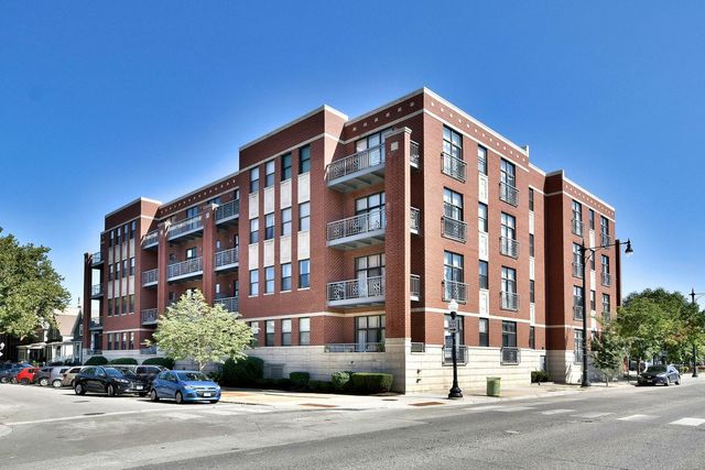 $374,900 | 4011 North Francisco Avenue, Unit 406 | Irving Park