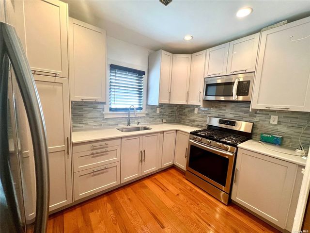 $749,999 | 91-20 218th Place | Queens Village