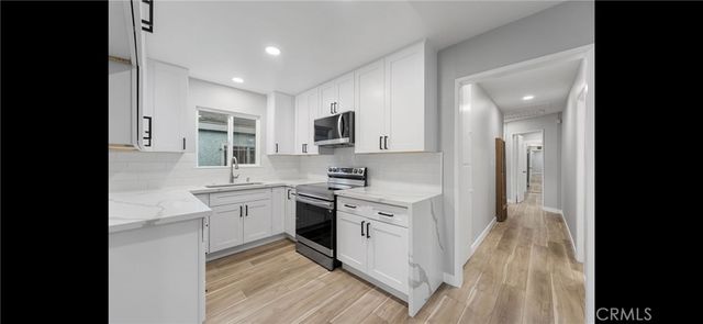 $3,200 | 1547 West Cameron Street | Westside