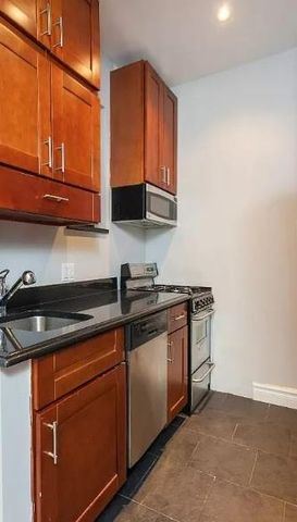 $4,995 | 230 East 32nd Street, Unit 3D | Kips Bay