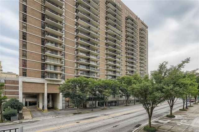 $375,000 | 620 Peachtree Street Northeast, Unit 1204 | Windsor Over Peachtree Condominiums