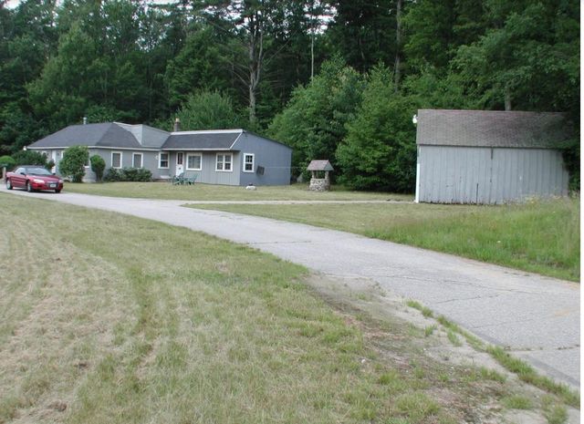 $475,000 | 438 Route 106 S Loudon Nh 03307 | Loudon