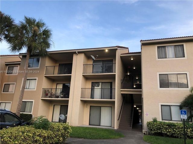 $2,500 | 9188 West Atlantic Boulevard, Unit 1532 | Shadow Wood