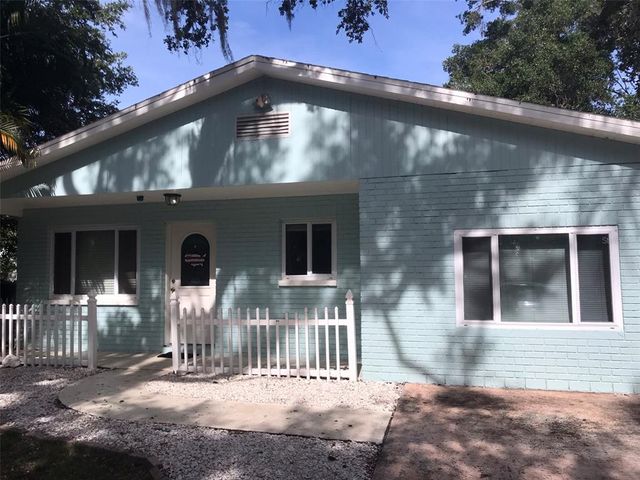 $2,575 | 445 6th Avenue South | Safety Harbor