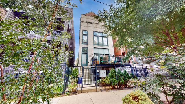 $730,000 | 821 North Wood Street, Unit 2 | East Village