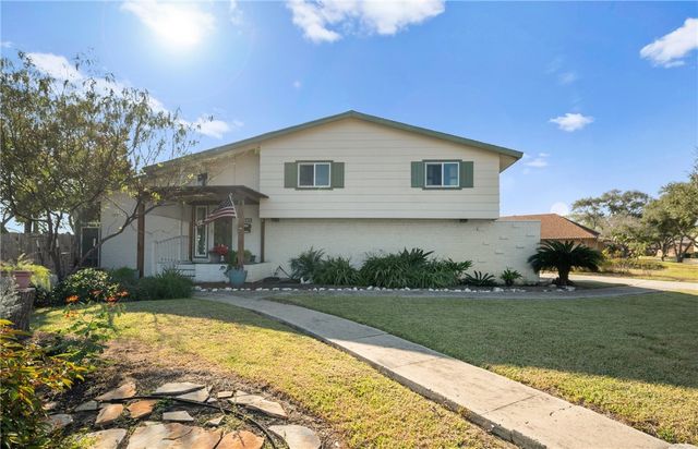 $285,000 | 6845 Aswan Drive | Midtown Corpus Christi