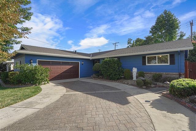 $535,000 | 124 Benson Drive | Sunwest