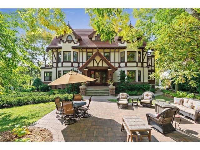 $1,750,000 | 2504 Euclid Place | Lake of the Isles