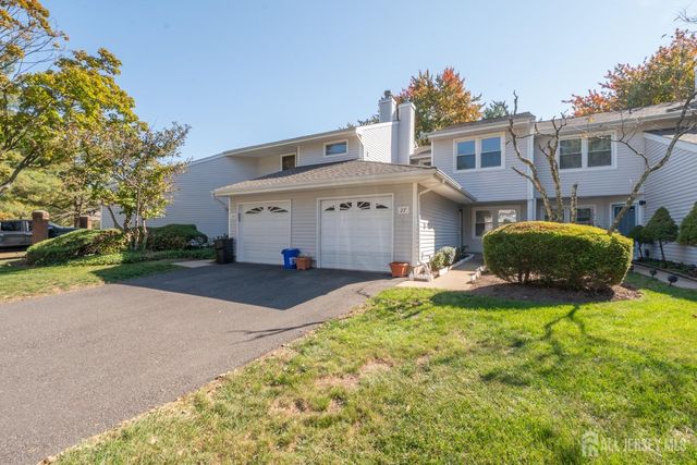 $399,900 | 27 Sandpiper Drive | Sayreville