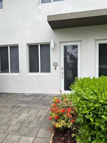 $540,000 | 6425 Northwest 103rd Place, Unit 102 | Doral