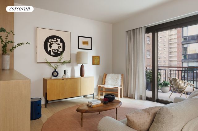 $2,095,000 | 428 West 19th Street, Unit 7B | Chelsea