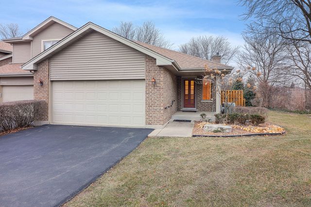 $370,000 | 16443 Nottingham Court | Orland Park