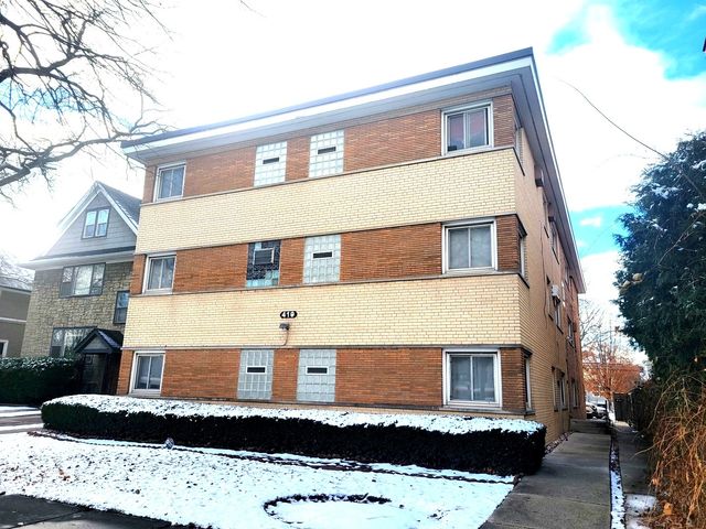 $1,600 | 419 South East Avenue, Unit 1C | Oak Park