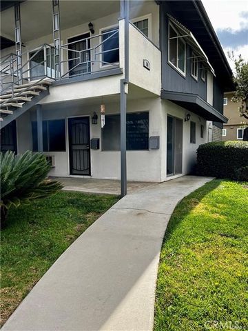 $2,150 | 14 Tennessee Street, Unit B | West Redlands