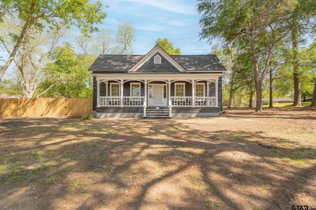 $329,500 | 605 East Calvert Street | Troup