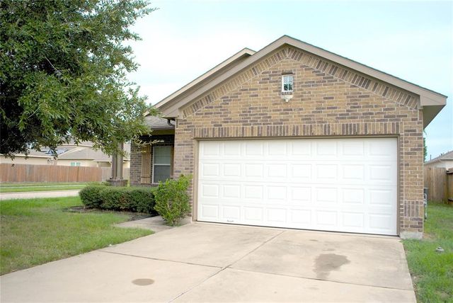 $2,100 | 10710 Barker View Drive | Riata West