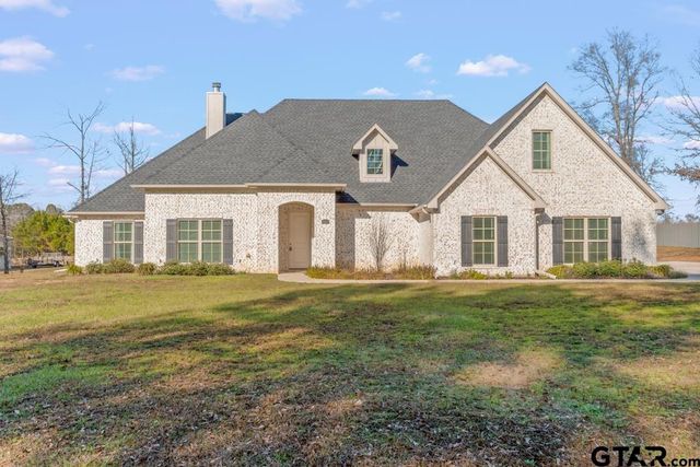 $575,000 | 167 Woodland Court