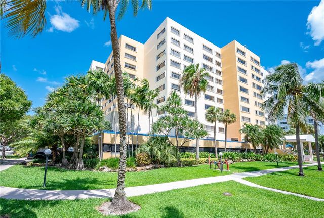 $7,500 | 650 Ocean Drive, Unit 9D | Key Biscayne