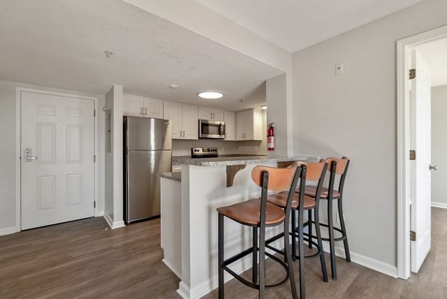 $1,581 | 38 Thomas Street, Unit 601 | Wolfpit Meadows