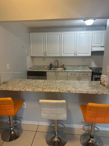 $2,150 | 17650 Northwest 68th Avenue, Unit A1006 | Country Club of Miami