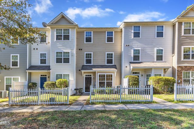 $259,500 | 401 Coalinga Lane, Unit 109 | Southeast Raleigh