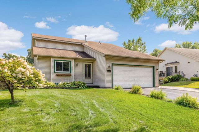 $359,000 | 5898 180th Street West | North Central Farmington