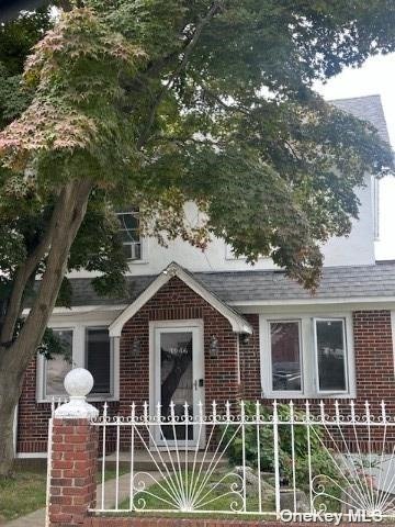 front view of house with a yard