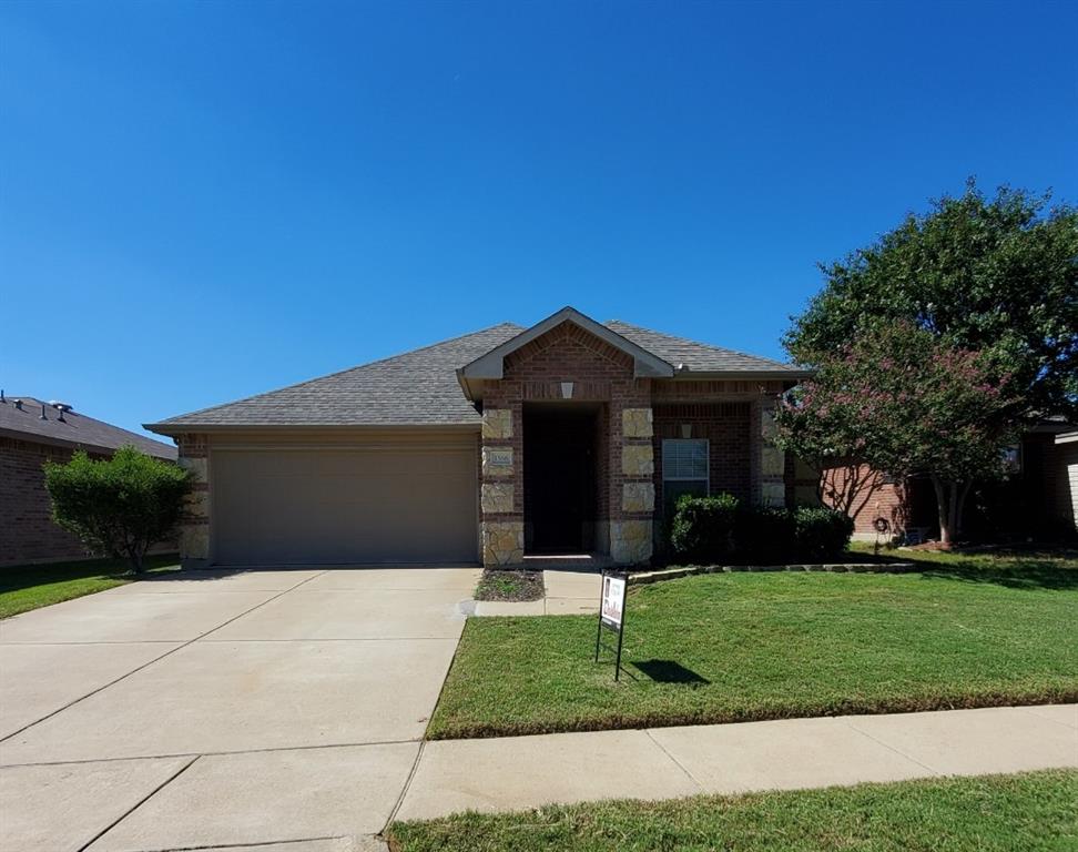 a front view of house with yard