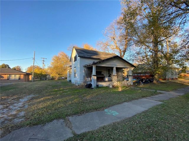 $49,000 | 212 West Main Street | Edna