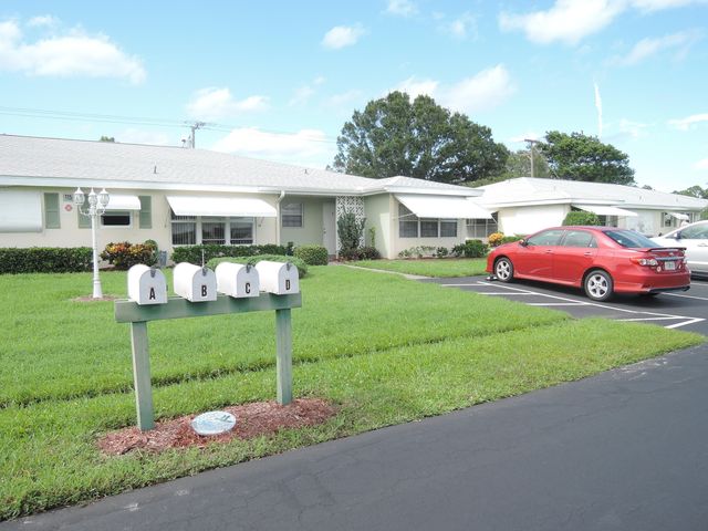 $1,600 | 115 Lakes End Drive, Unit D | Fort Pierce