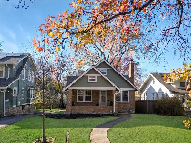 $435,000 | 5704 Kenwood Avenue | Midtown