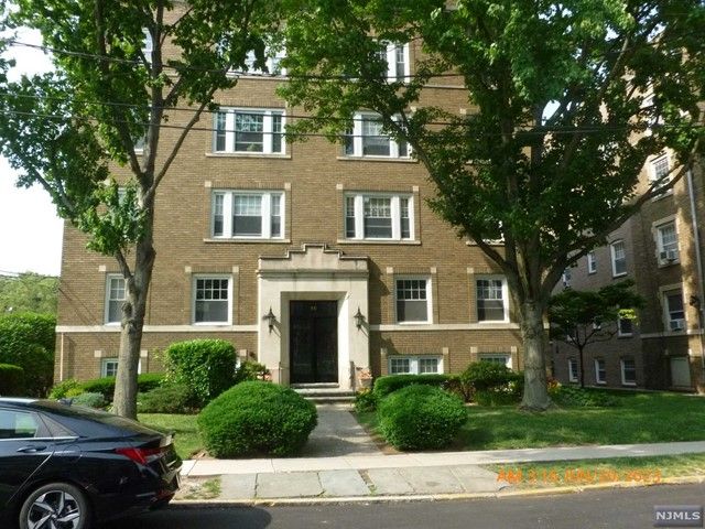 $199,000 | 49-55 Park Avenue, Unit 42 | Bloomfield