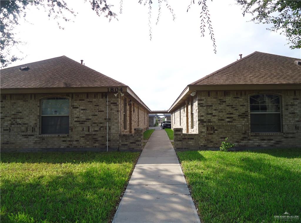 a front view of house with yard