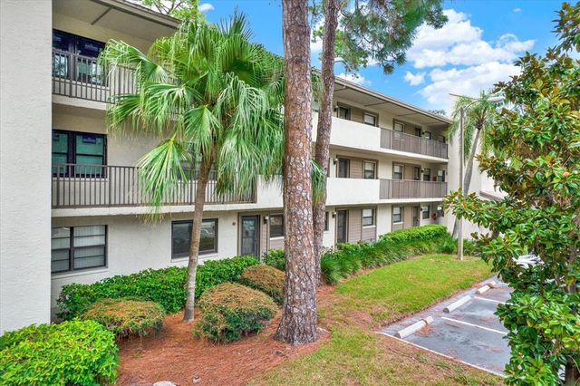 $211,000 | 3038 Eastland Boulevard, Unit F103 | Clearwater